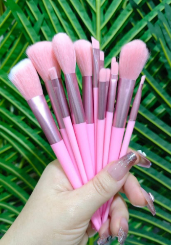13 Pieces Soft Fluffy Makeup Brush Set - Cosmetics Brush Set - Makeup Brush Kit - Blush And Powder Brushes - Makeup Brushes For Foundation - Pink Color - Without Box
